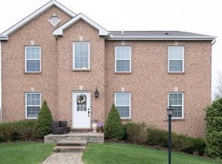 518 Blue Ridge Dr, Coraopolis, PA 15108