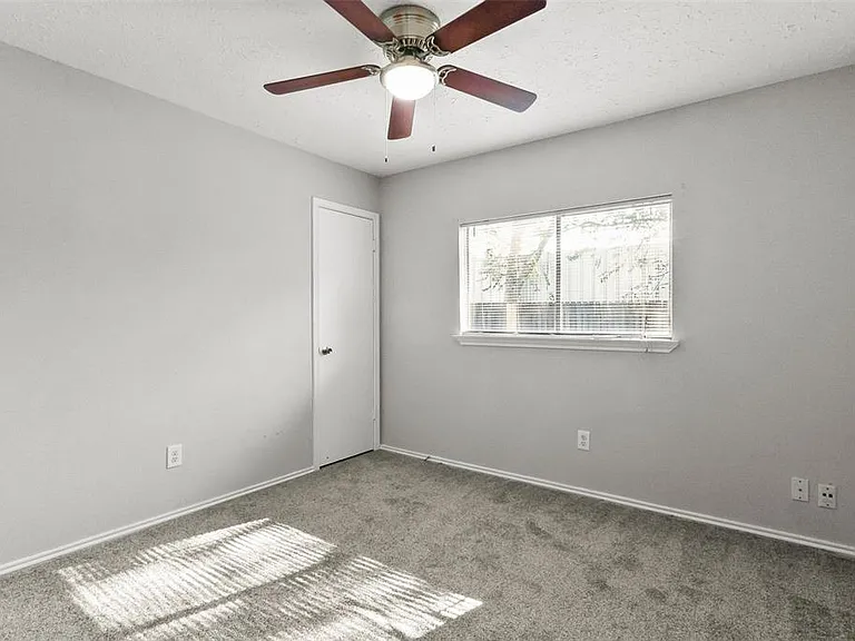 24123 Red Sky Dr — Photo 11