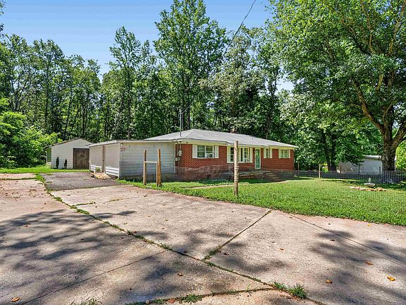 4th image of 604 Belue Mill Rd