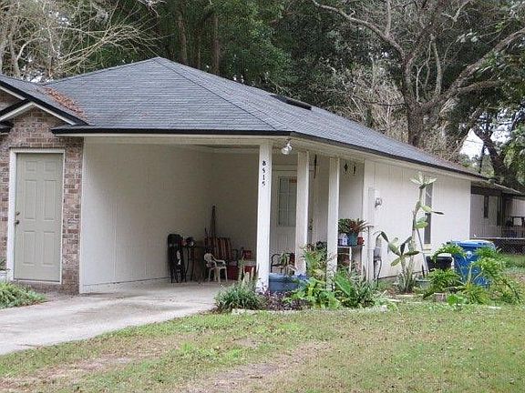 4th image of 8915 Cocoa Ave