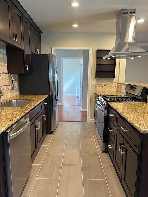 1st image of 1534 Crespi Dr