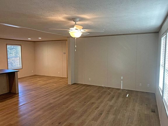 5th image of 781 W Walcott Rd #184