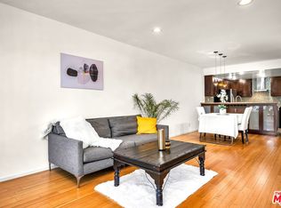 1745 Camino Palmero St APT 341, Los Angeles, CA 90046