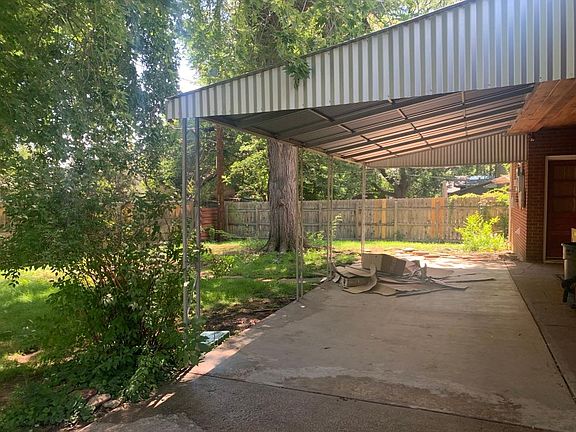 4th image of 2880 14th St