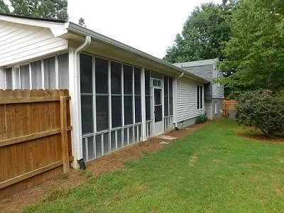 2980 Prince Howard Dr — Photo 32