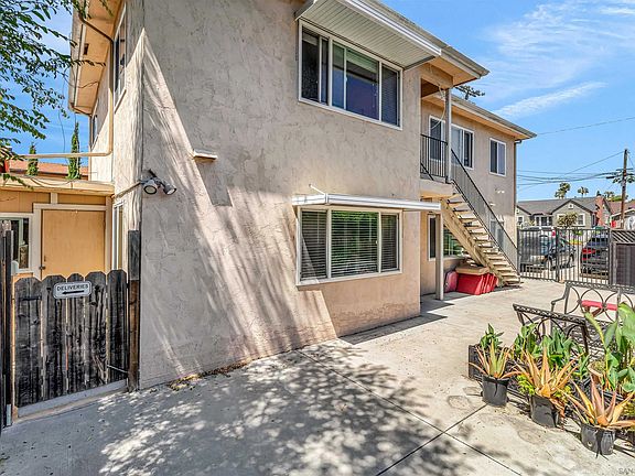 2nd image of 4768-70 Arizona St