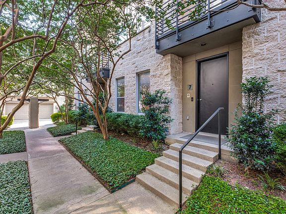 3rd image of 4312 McKinney Ave APT 7