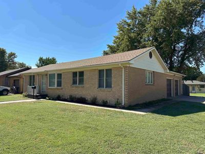 1217 N Park St, Hoisington, KS, 67544