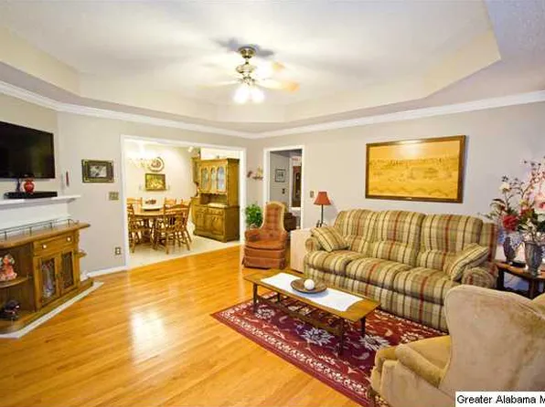 9009 Kim Ln, Kimberly, AL 35091