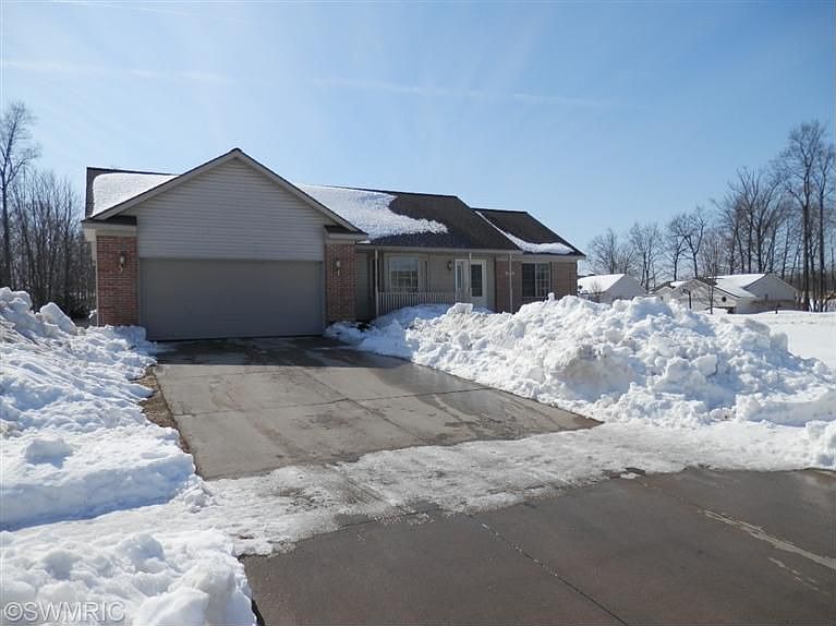 1st image of 4152 Champlin Dr NW