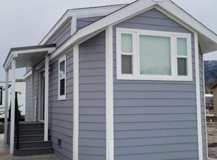 876 Stagecoach Dr, Thayne, WY 83127