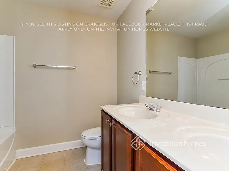 1243 Sparkling Cove Dr — Photo 18