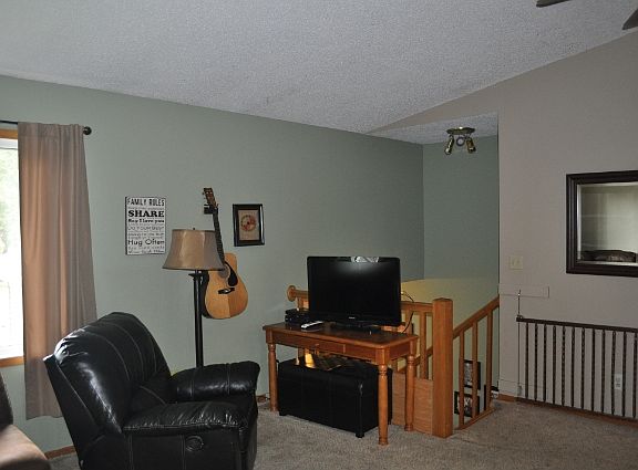 4th image of 1963 29th Street Cir S