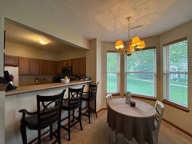 681 Cobblestone Way — Photo 3