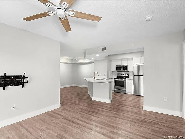 3765 NW Mediterranean Ln — Photo 13
