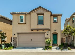 1461 Visionary Rd, Clovis, CA 93619