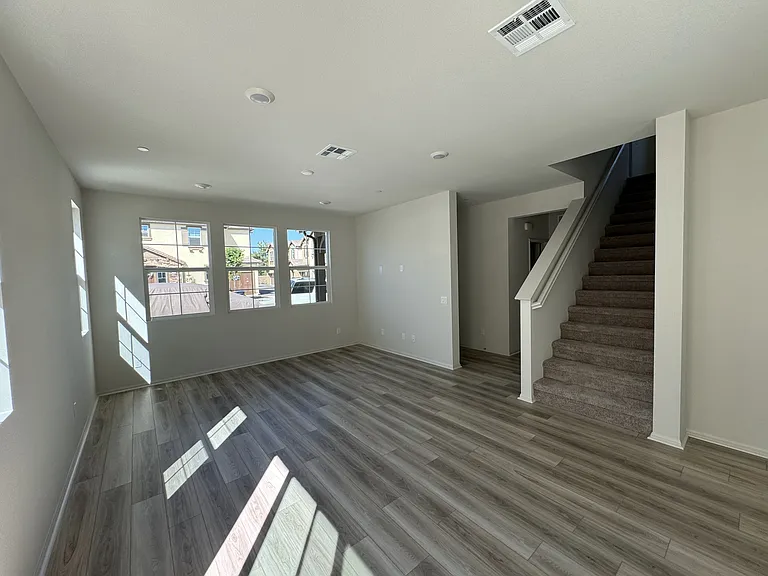40315 Birchfield Dr — Photo 8