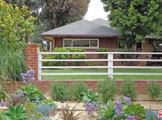 136 S Carmelina Ave, Los Angeles, CA 90049