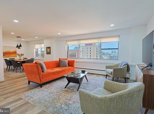 118 S 21st St S #1122-23, Philadelphia, PA 19103