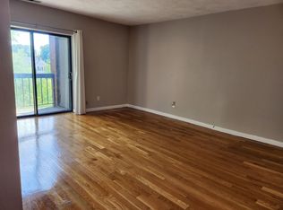123 Elm St APT D-11, Quincy, MA 02169