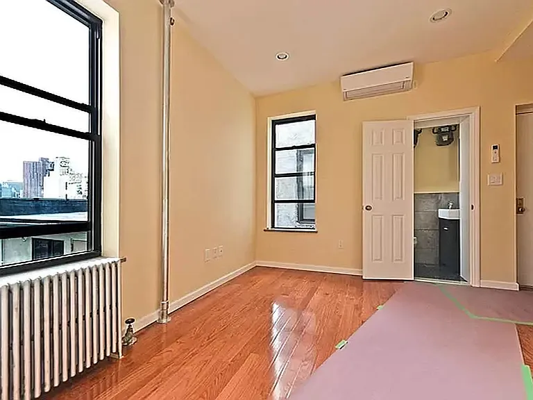 122 Orchard St #19 — Photo 2