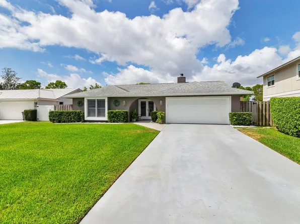 1155 Rainwood Circle, Palm Beach Gardens, FL 33410