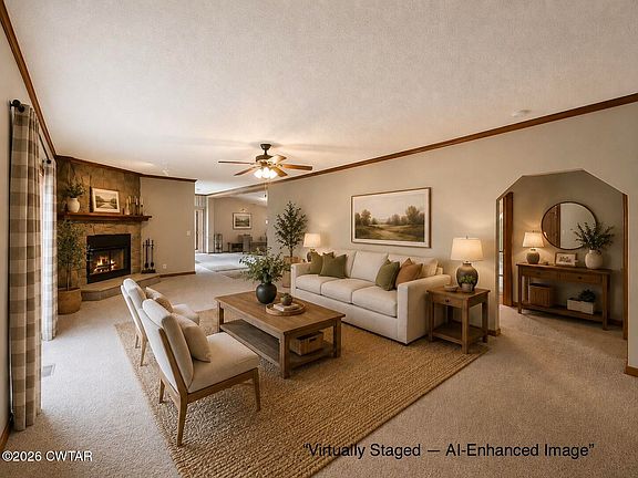 3rd image of 605 Oak Grove Rd