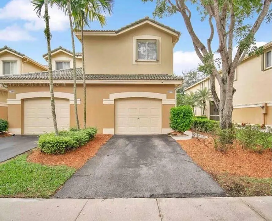 2166 Hacienda Ter