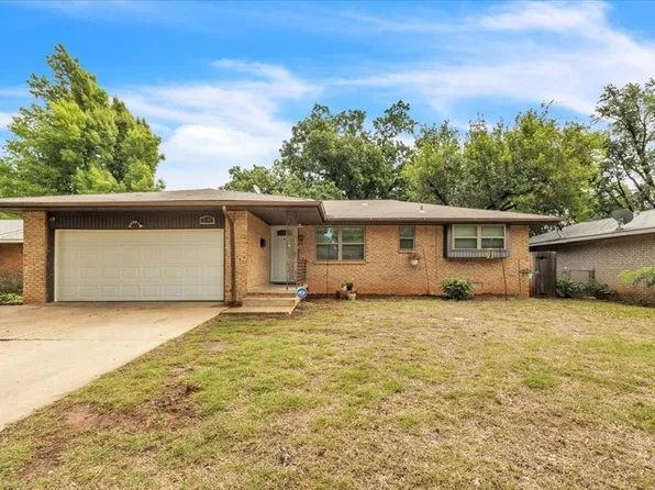 2116 Connie Dr, Del City, OK 73115