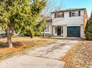 28 Cavendish Cres, Brampton, ON L6T1Z4