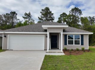 6480 Firefly Dr, Milton, FL 32583