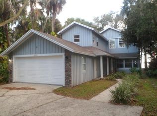 2458 Fort Lane Rd, Geneva, FL 32732