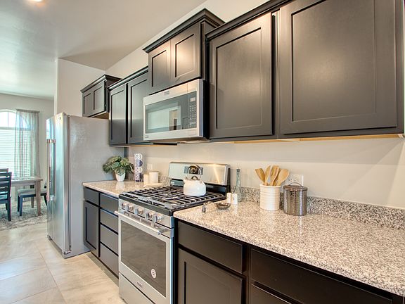 5th image of 501 Cedarwood Ave #5097S2