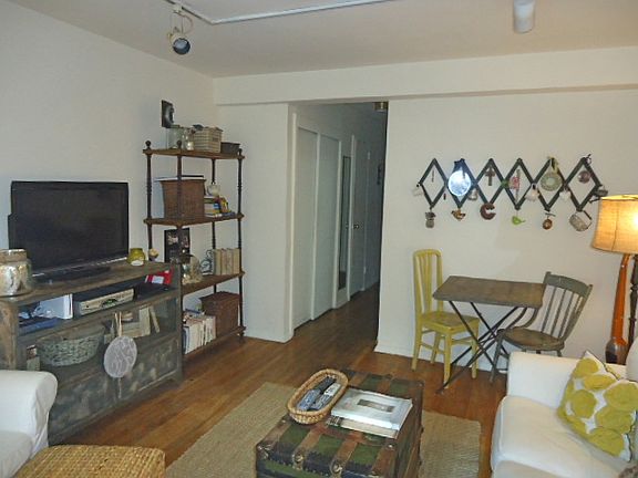 4th image of 22 W 14th St #5DN