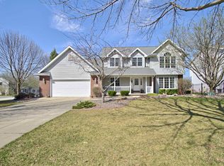 2645 Englewood Rd, Green Bay, WI 54311