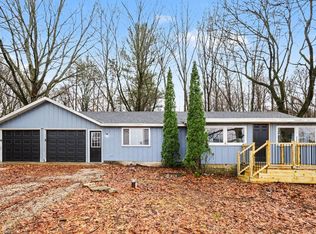 8324 Je Ne Be Dr NE, Rockford, MI 49341