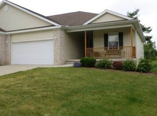 7517 Glen Terra Dr, Lansing, MI 48917