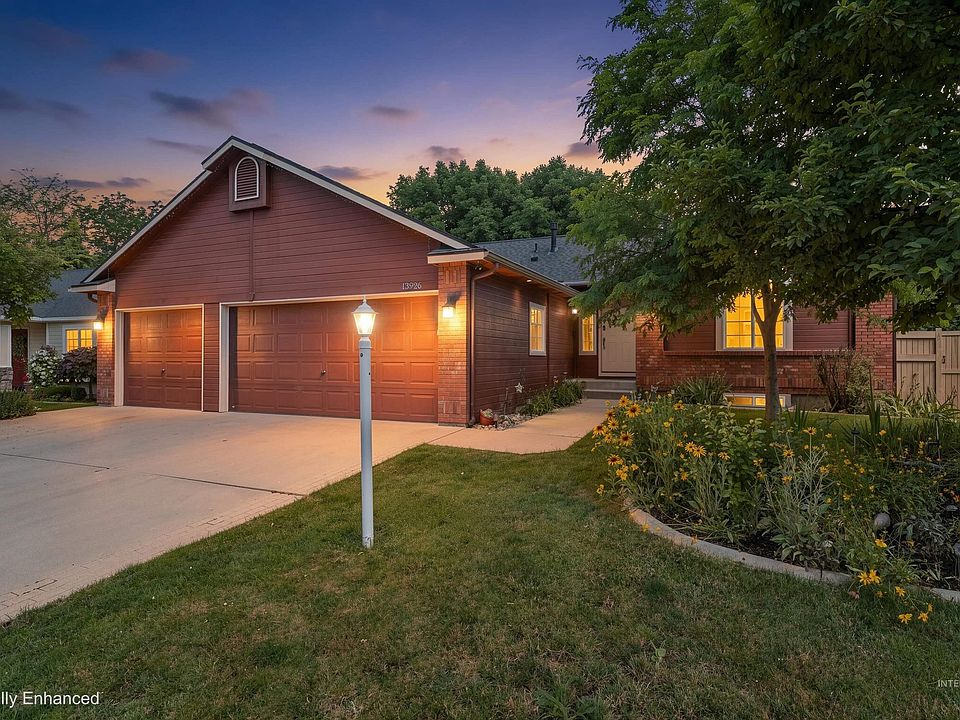 1st image of 13926 W Cortina Ct