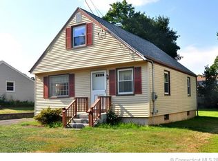 21 Cornell St, Plainville, CT 06062