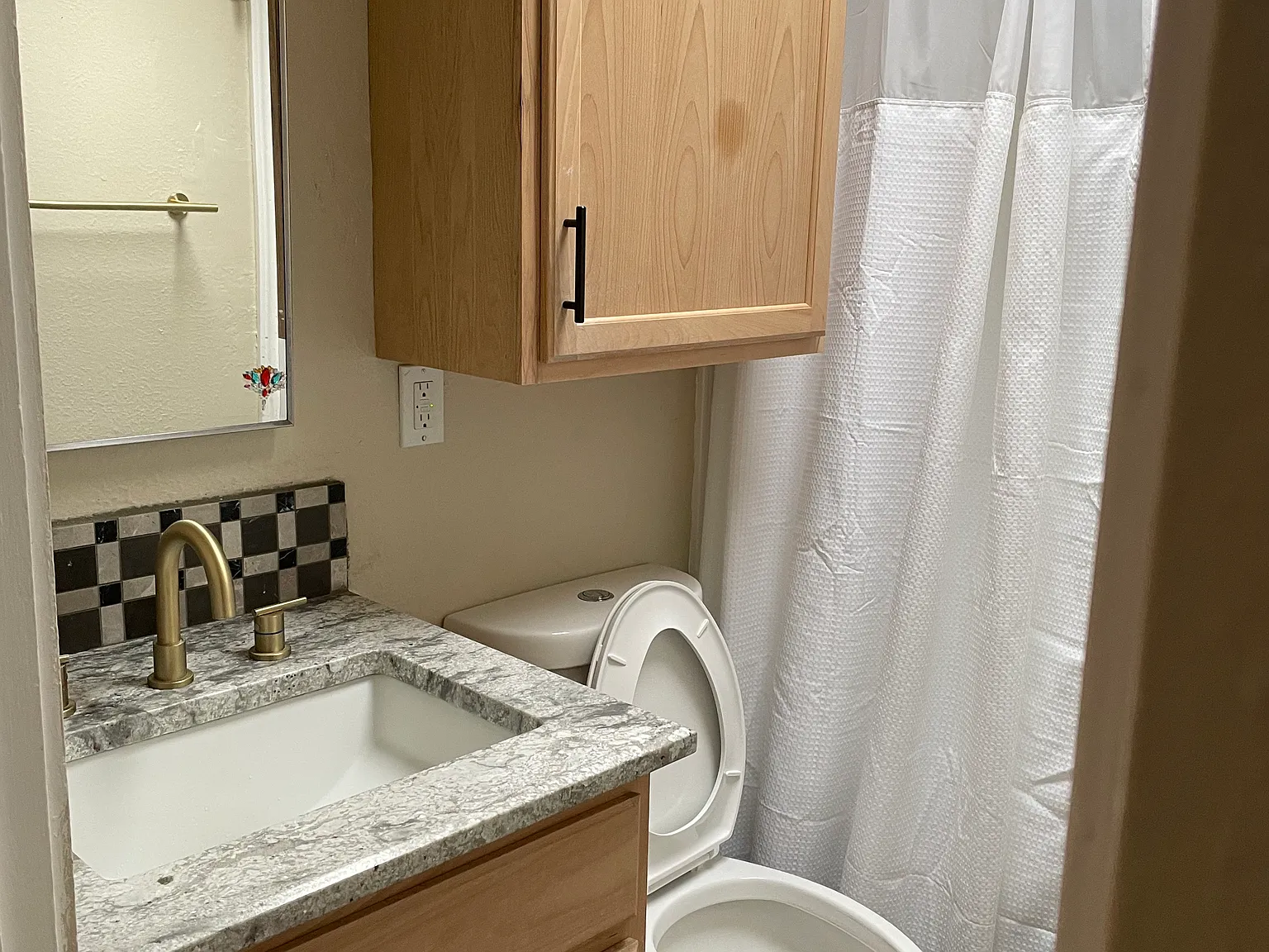 2 bed, 800 sqft, $1,740 — Photo 4