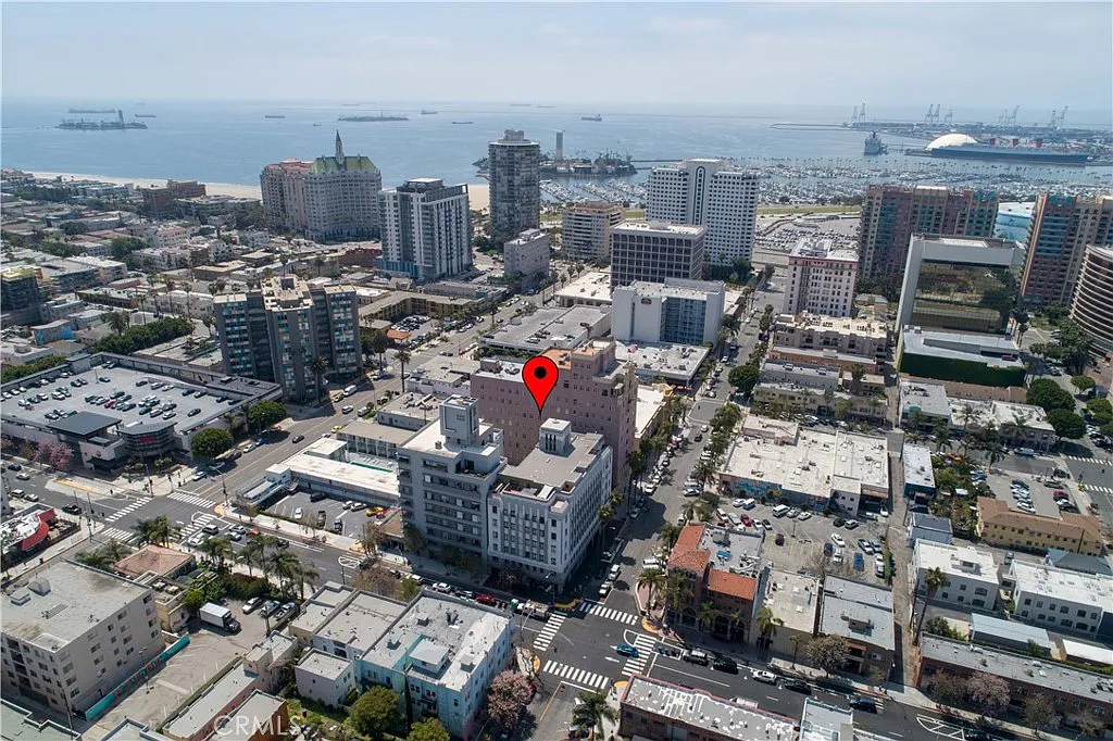 1 bed, 456 sqft, $1,800 — Photo 1