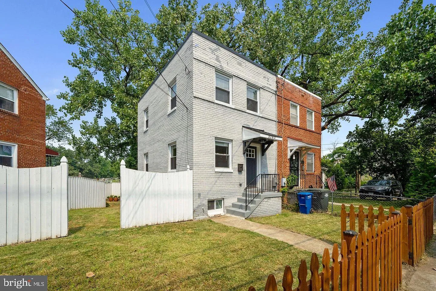 2 bed, 1248 sqft, $2,400 — Photo 3