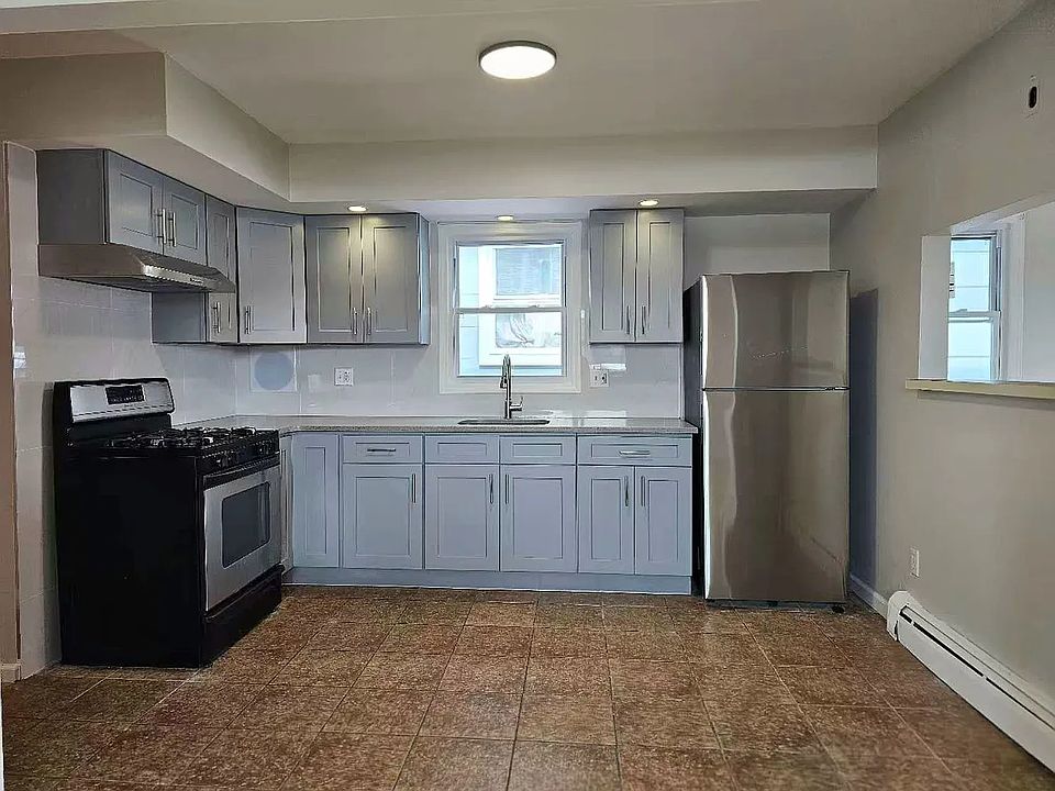1st image of 6213 Polk St Floor 2