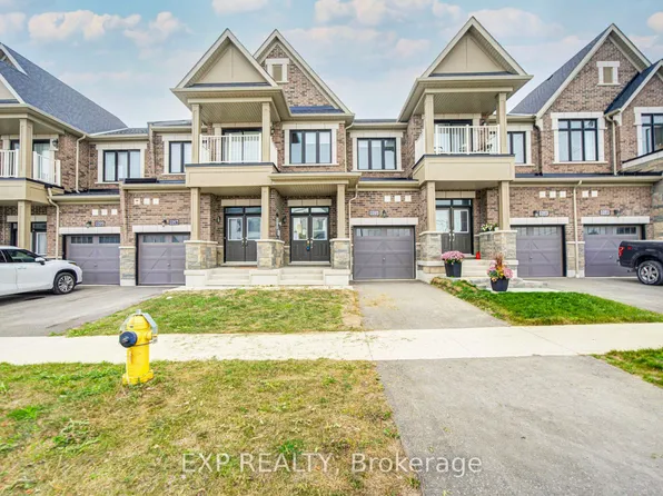 1095 Thompson Dr, Oshawa, ON L1L 0V5