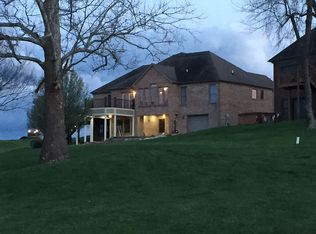 800 Wimbledon Ter, Richmond, KY 40475