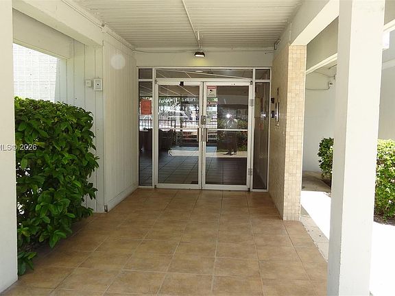 2nd image of 3527 NE 168th St APT 407