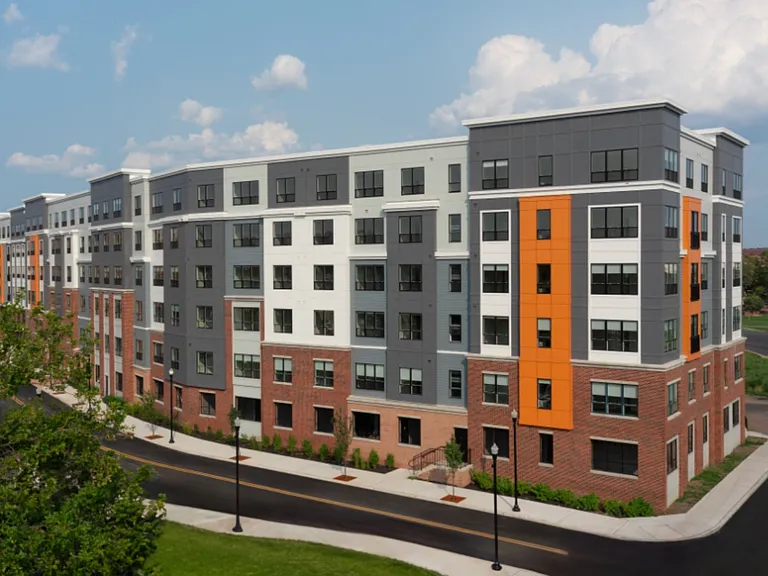 EDGE Apartments — Photo 43