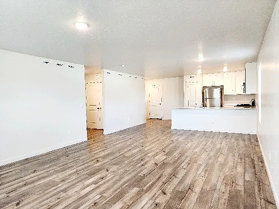 3 bed, 1474 sqft, $2,200 — Photo 2