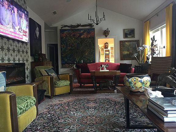 2nd image of 1238 N Duval St