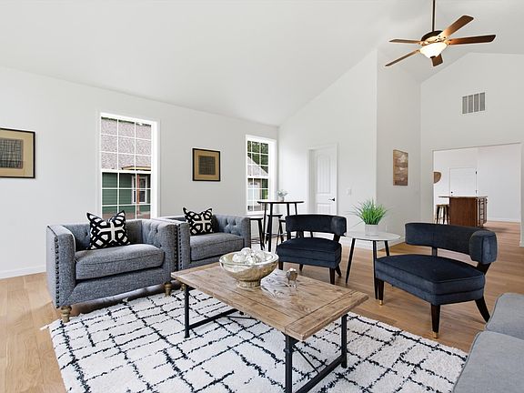 4th image of 350 Mountain Meadow Rd